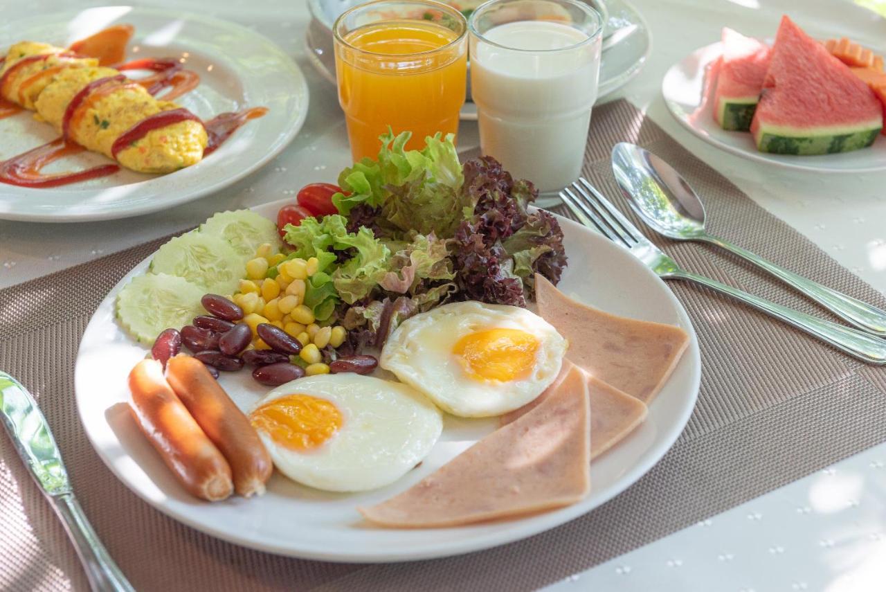 Nonthaburi Palace Hotel Екстериор снимка