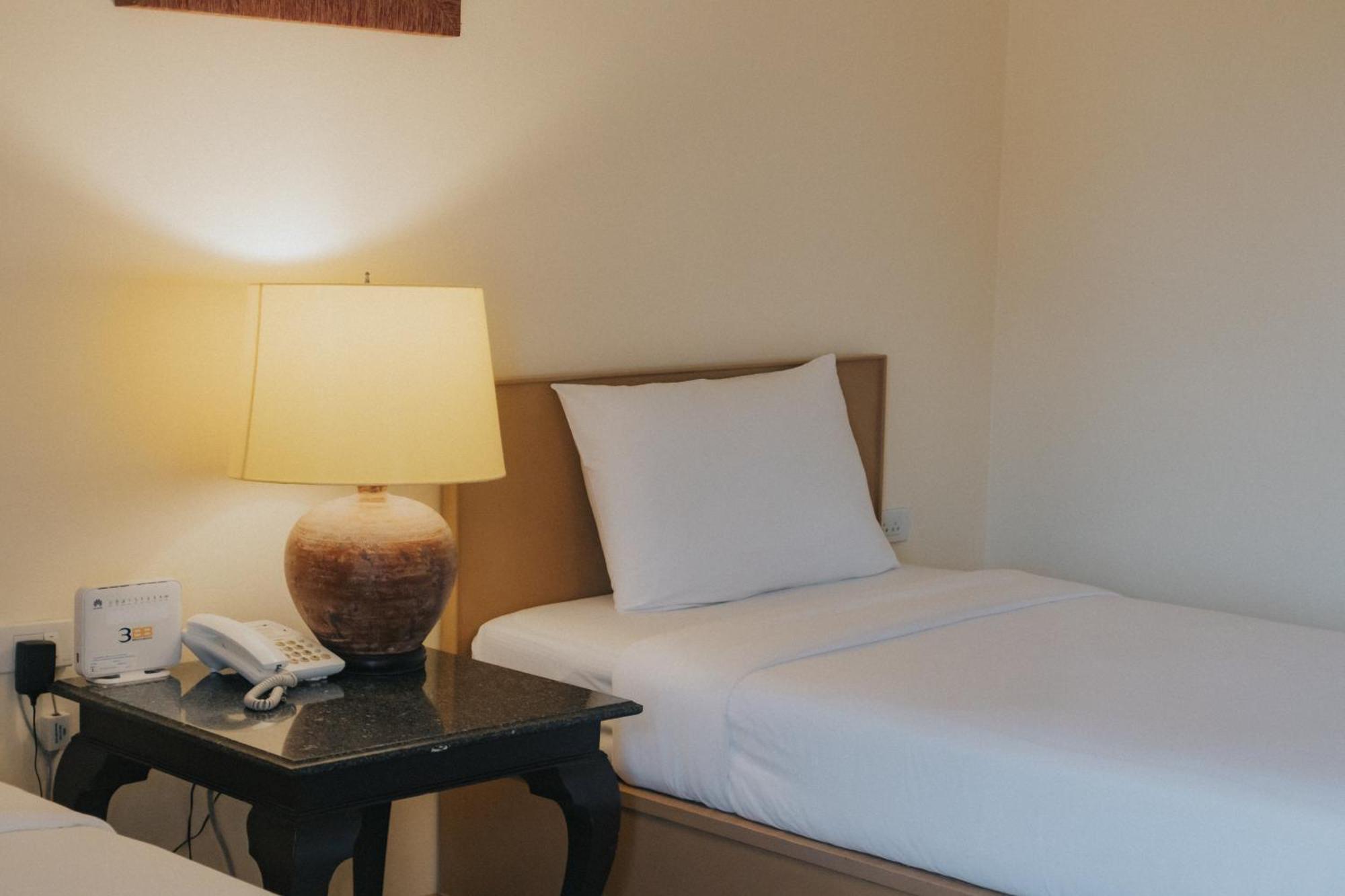 Nonthaburi Palace Hotel Екстериор снимка